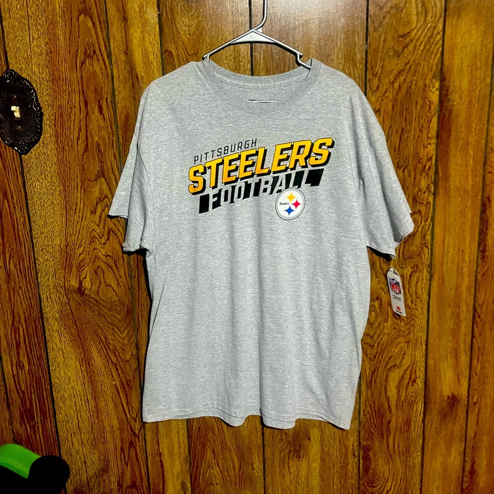 Pittsburgh Steelers Football - Gray T Shirt - Big Logo